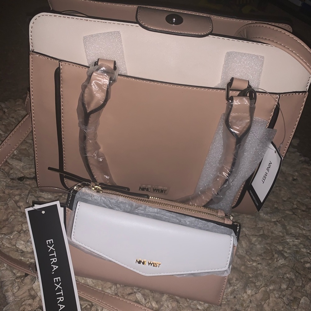 Nine West Purse & Matching Wallet